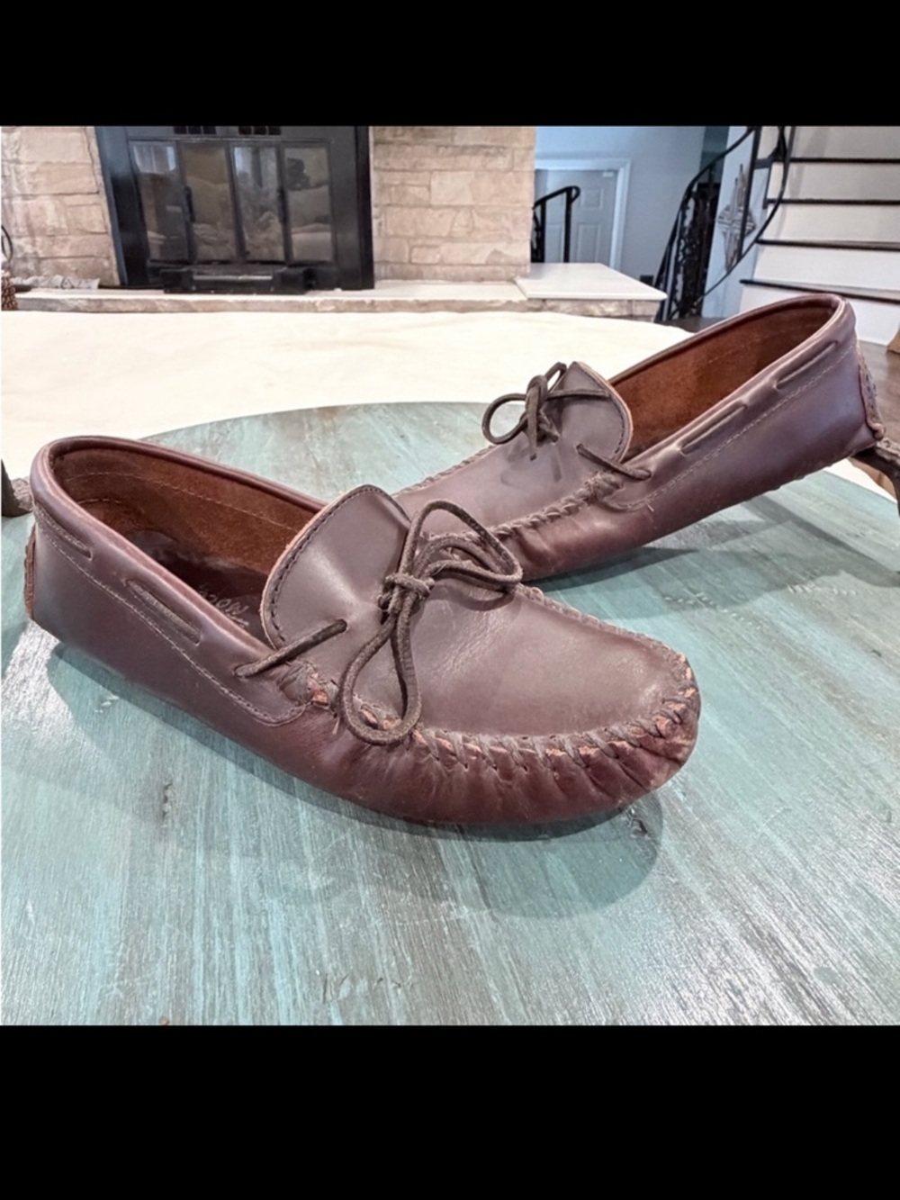 Minnetonka Men’s Leather Driving Moccasins Brown Size 8 Classic Slip On Loafers
